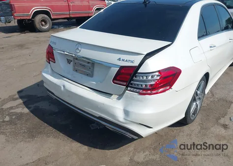 2014 Mercedes-Benz E 350 4Matic z USA, uszkodzony, nr VIN WDDHF8JB8EA938612